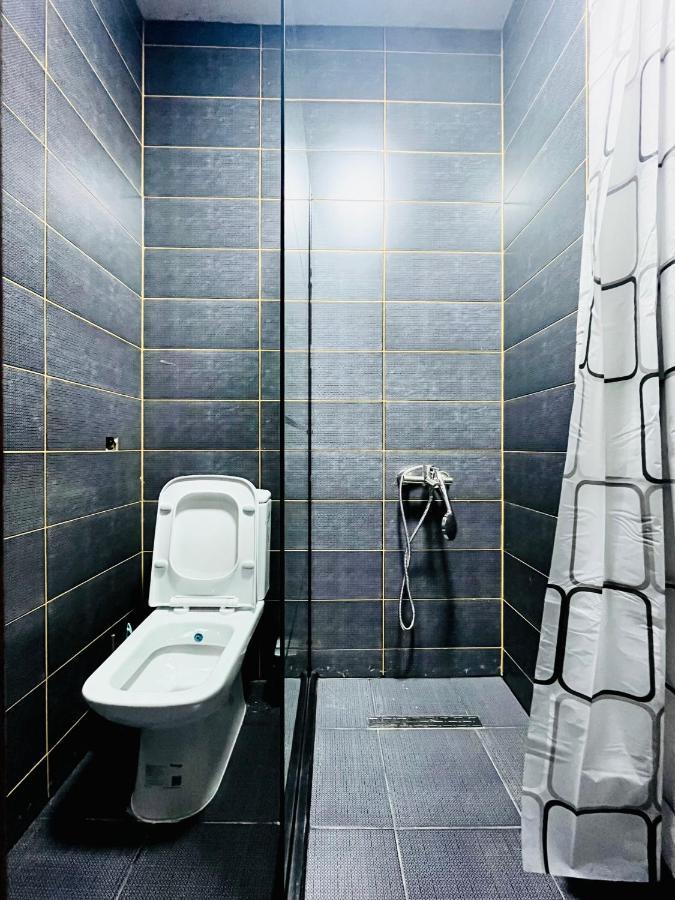 Hostel Prishtina Backpackers Приштина Екстер'єр фото