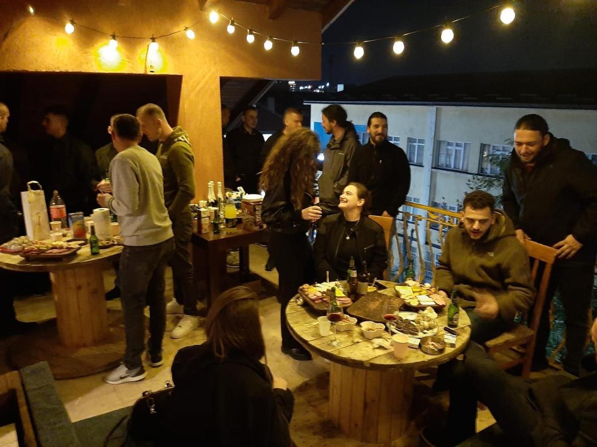 Hostel Prishtina Backpackers Приштина Екстер'єр фото