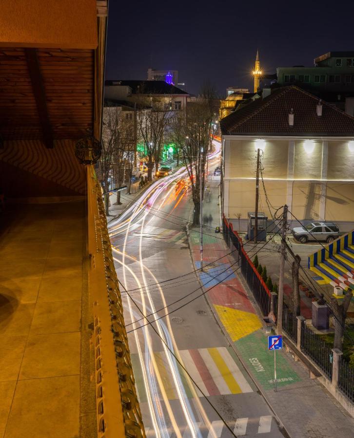 Hostel Prishtina Backpackers Приштина Екстер'єр фото