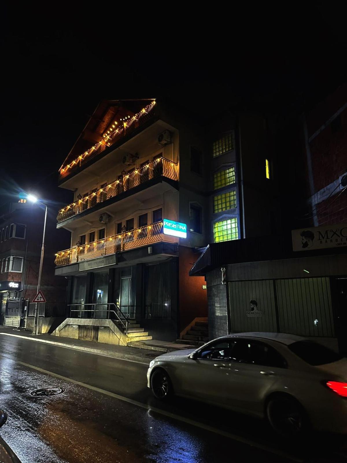 Hostel Prishtina Backpackers Приштина Екстер'єр фото